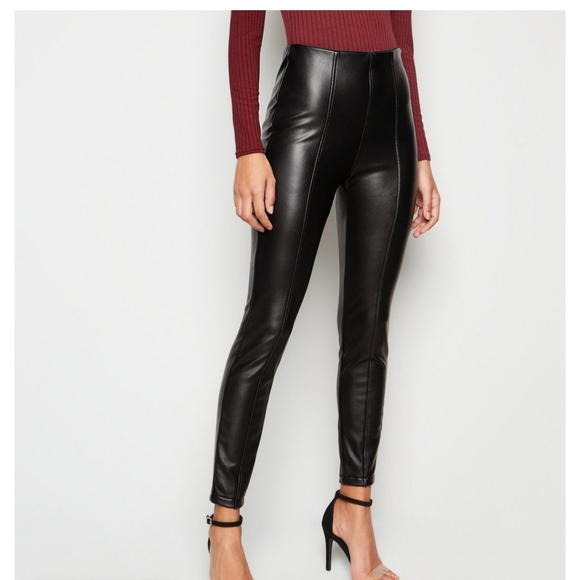 New Look Black Leather Zip Leggings - Picture 2 of 6